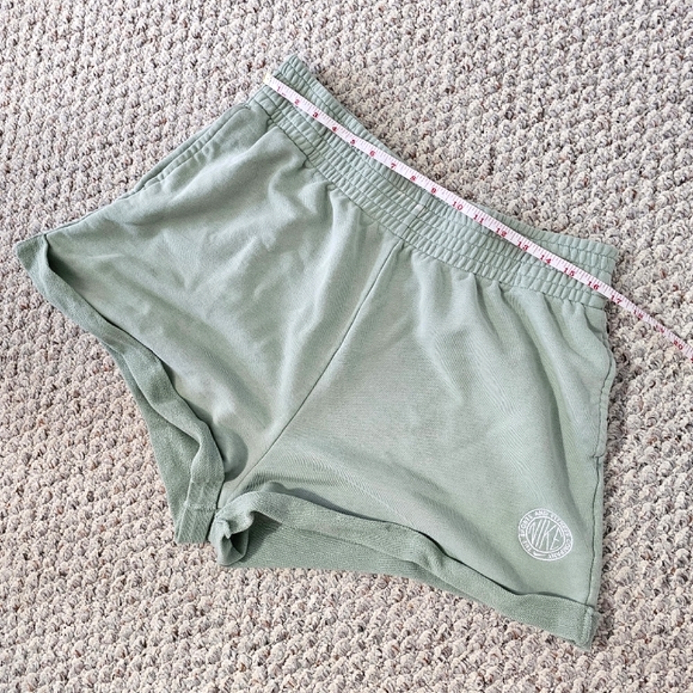 Nike Casual Terry Sweat Shorts - Size XL - Picture 9 of 10